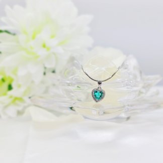 Verdant Heart Pendant